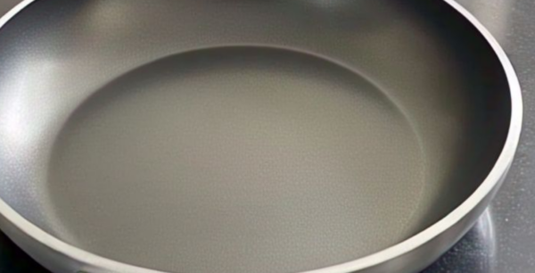 IDEAL Non Stick Ever+ Kadai 22 CM - Image 3