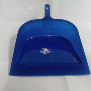 plastic dustpan