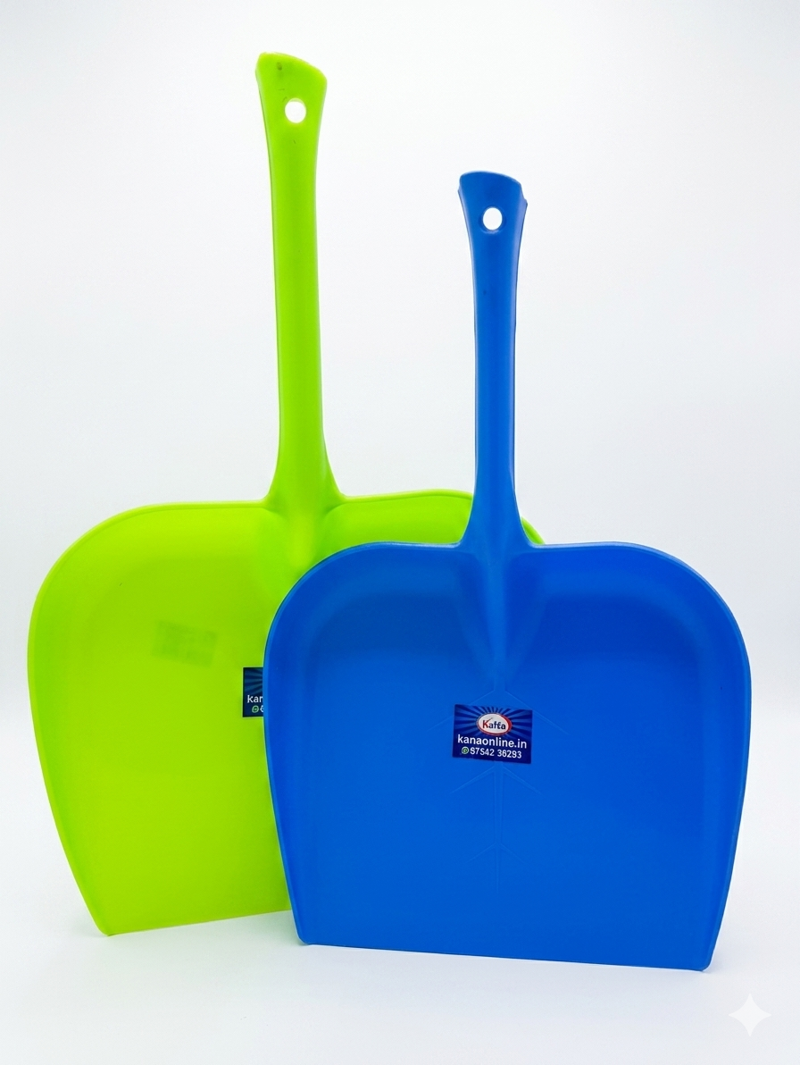 plastic dustpan