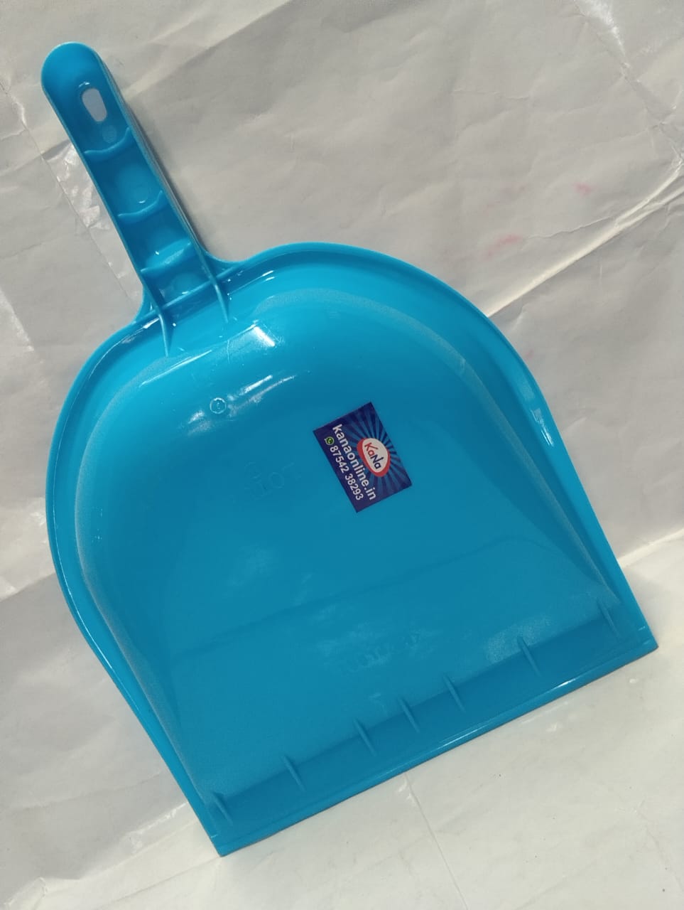 plastic dustpan - Image 2