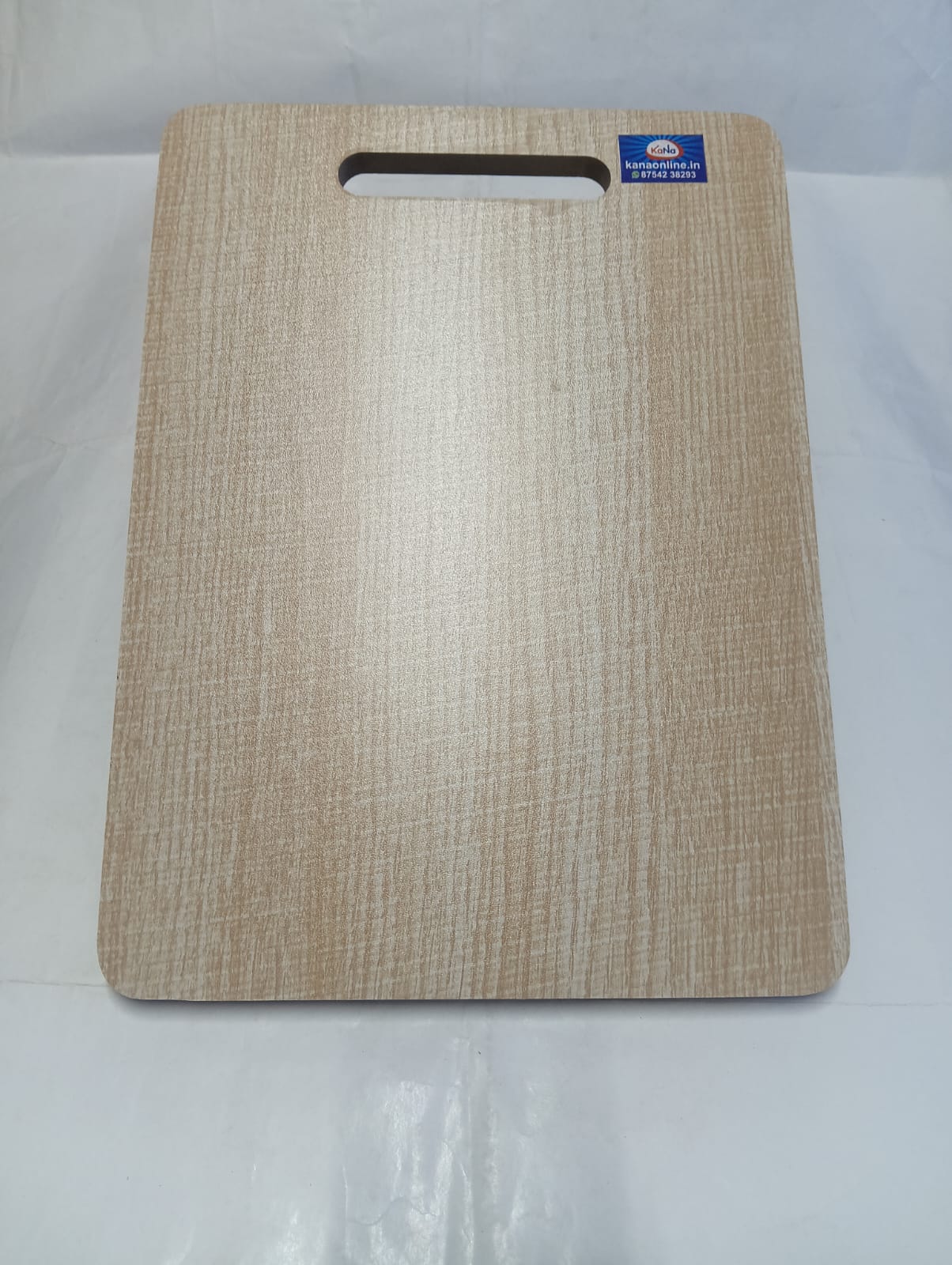 Wooden Chooping Board , Cutting Board with Natural Wood Texture & Easy-Grip Handle - Image 3