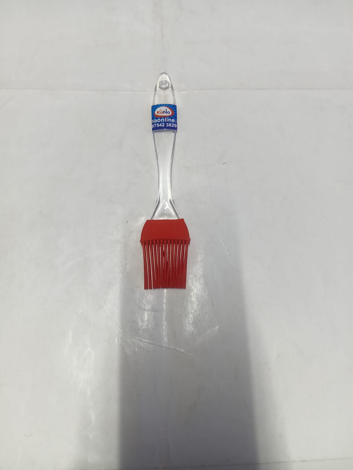 Flexible Silicone Food Basting & Pastry Brush with Ergonomic Clear Handle - Image 5