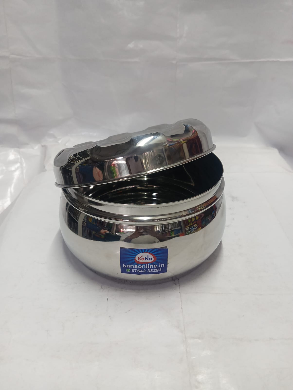 Premium Laser-Design Stainless Steel Belly Tiffin Box Set - Image 4