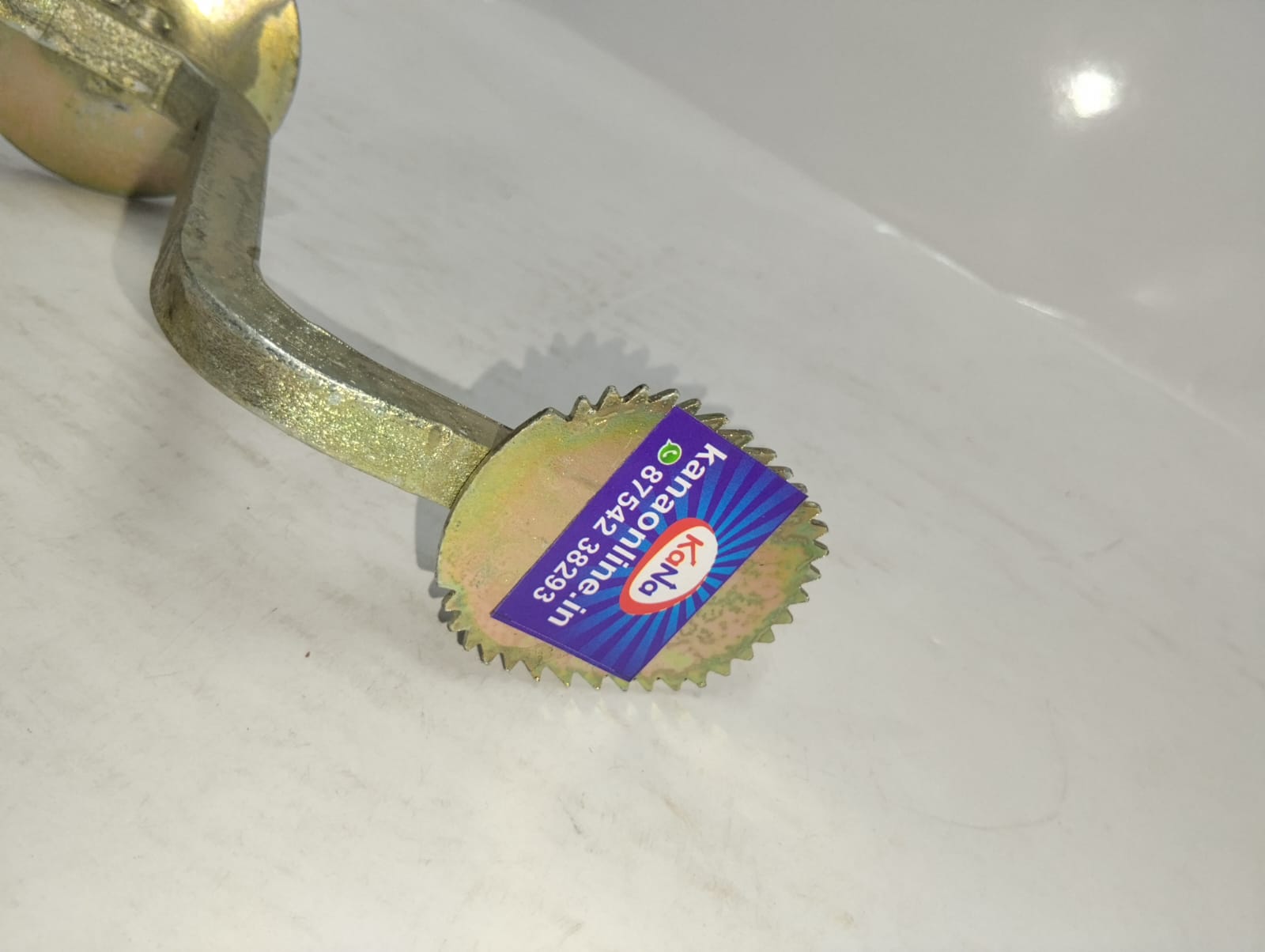 Iron Table-Top Manual Coconut Scraper with Screw (Traditional Clamp-On Model) - Image 5