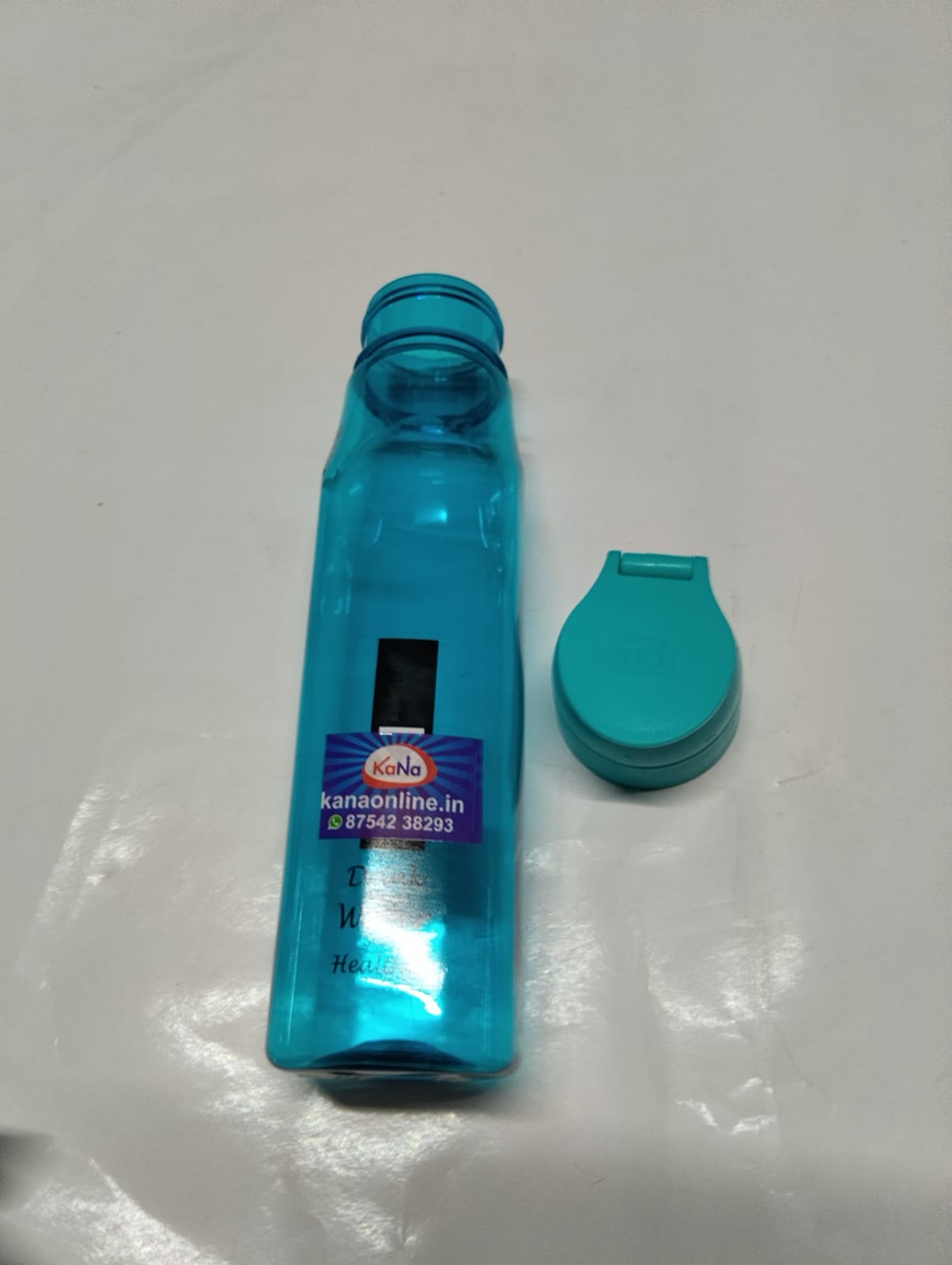 Plastic Flip-Top Type Water Bottle - Image 2