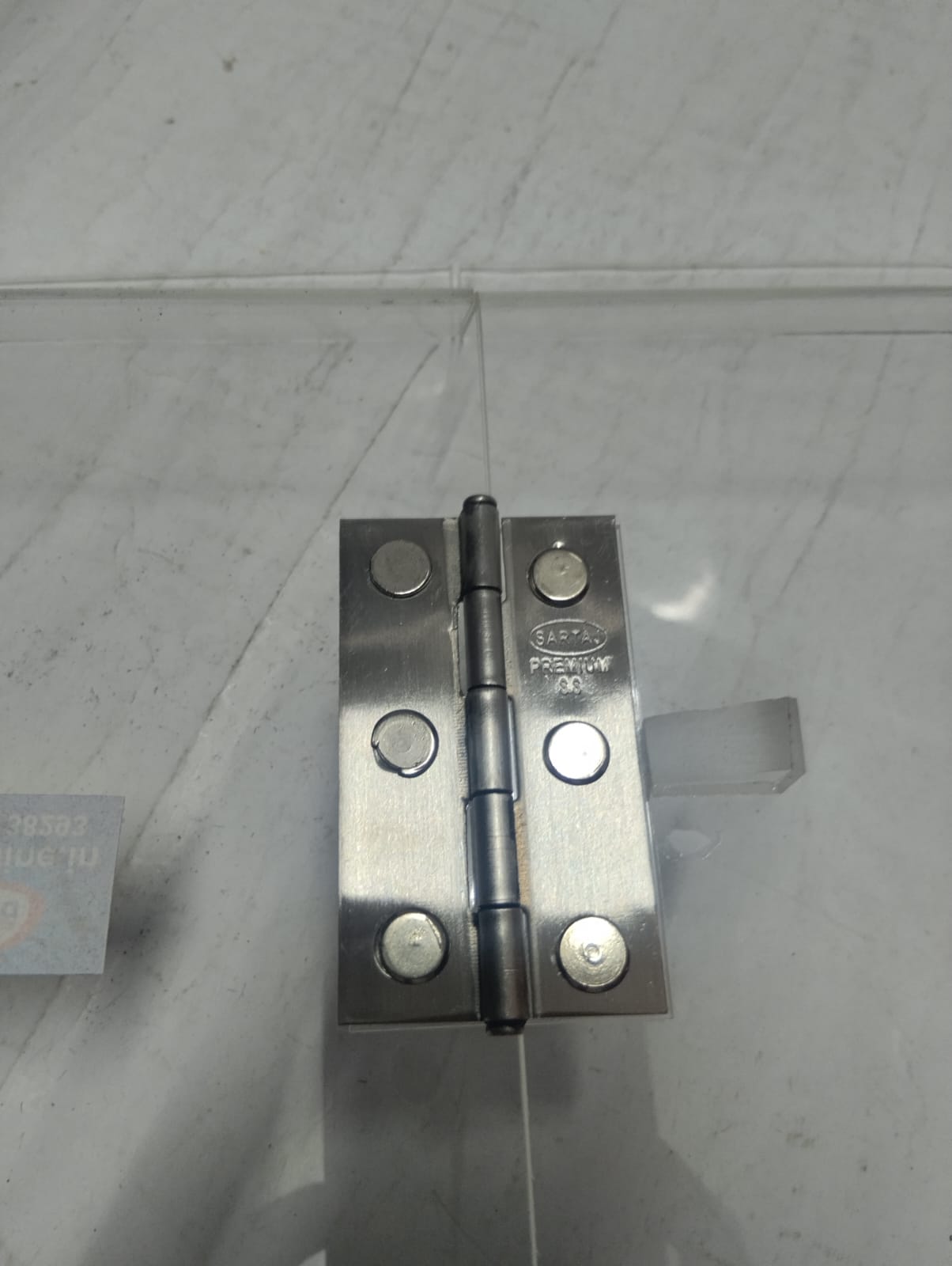 Premium Stainless Steel Rectangular Cake Tray With a Acrylic Hinged Clear Display Cover - Image 6